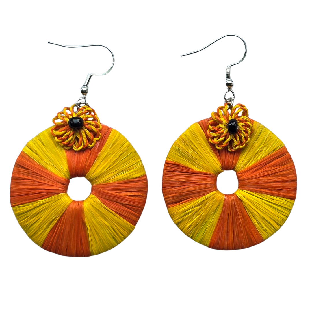 Chambira colorful donut earrings - made by artisans from the Peruvian Amazon - Amazon Ecology