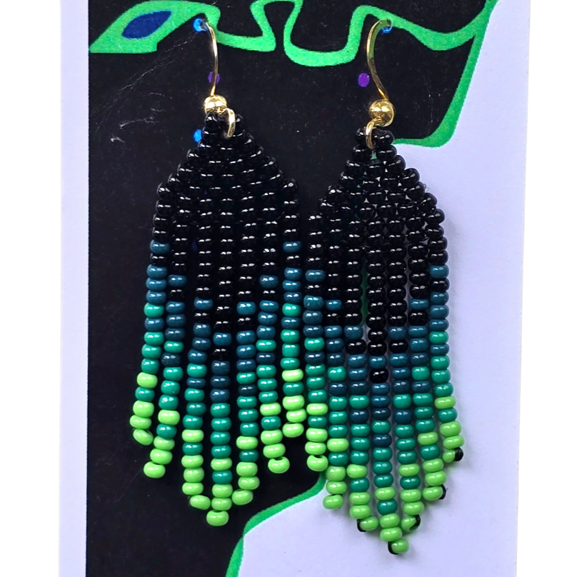 Craft bead nature design earrings - made by Peruvian Amazon artisan - Amazon Ecology