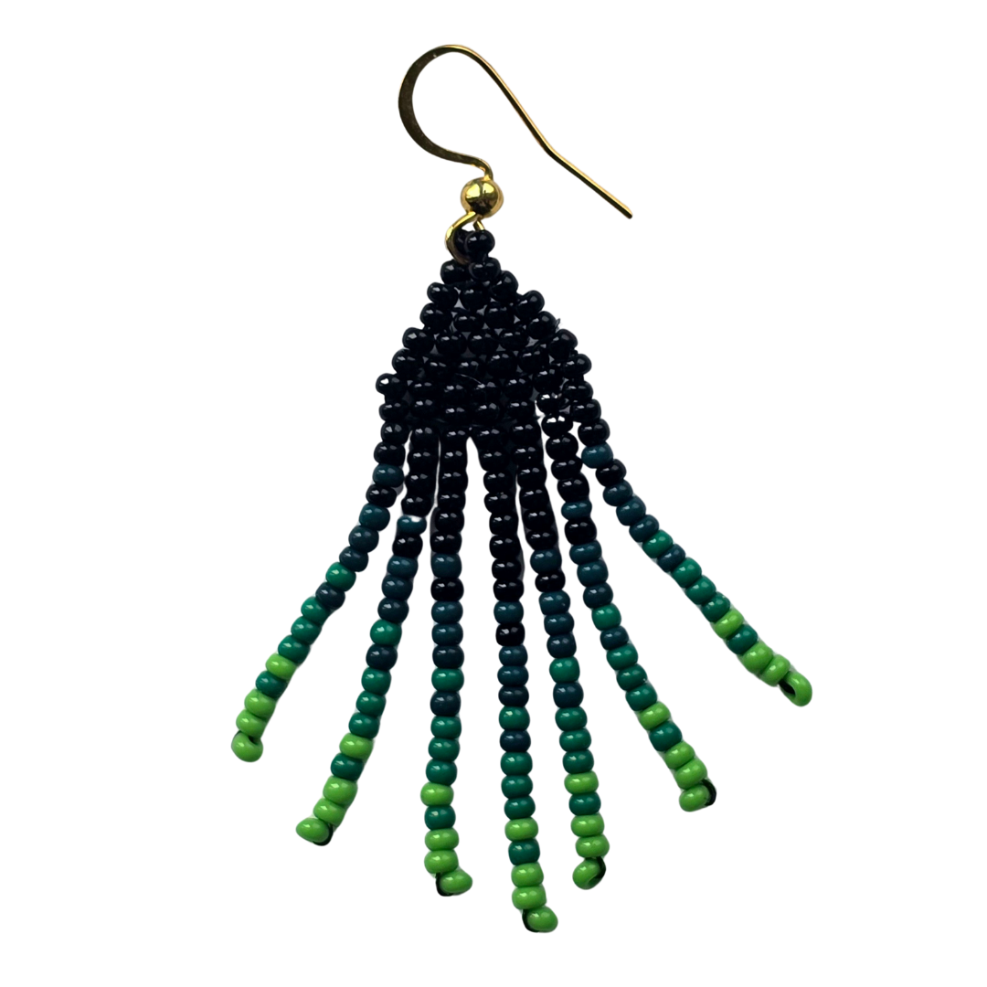 Craft bead nature design earrings - made by Peruvian Amazon artisan - Amazon Ecology