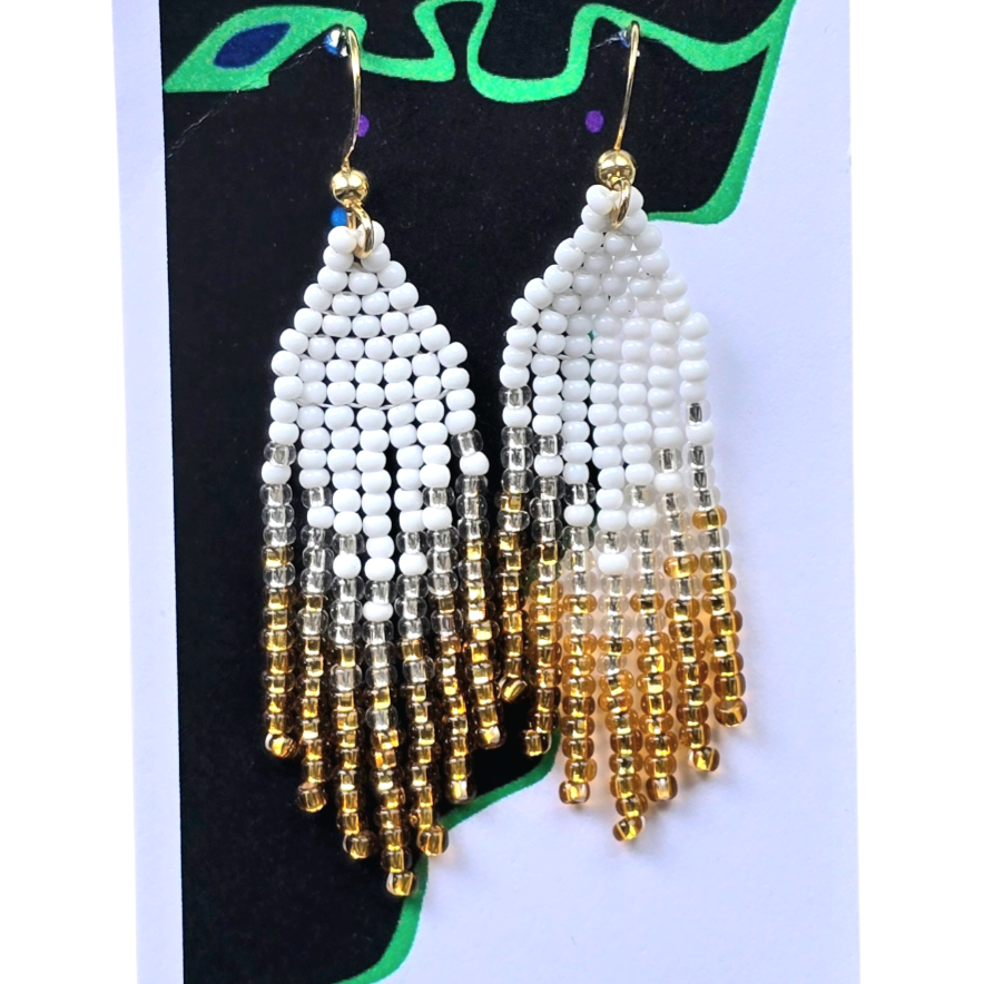 Craft bead nature design earrings - made by Peruvian Amazon artisan - Amazon Ecology