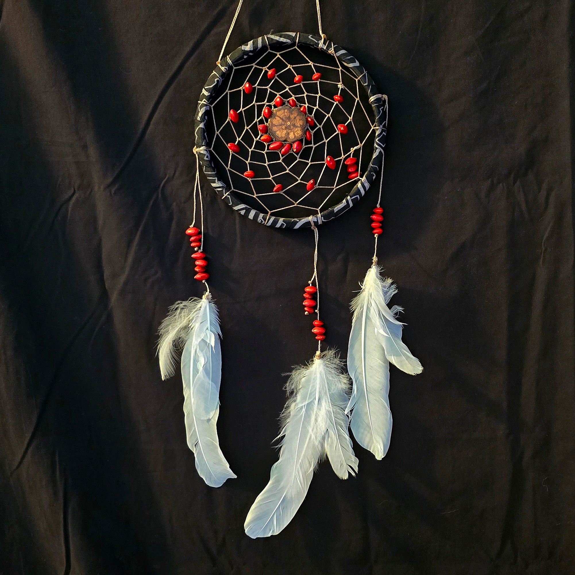 Nature dream catchers - made by artisans from the Peruvian Amazon - Amazon Ecology