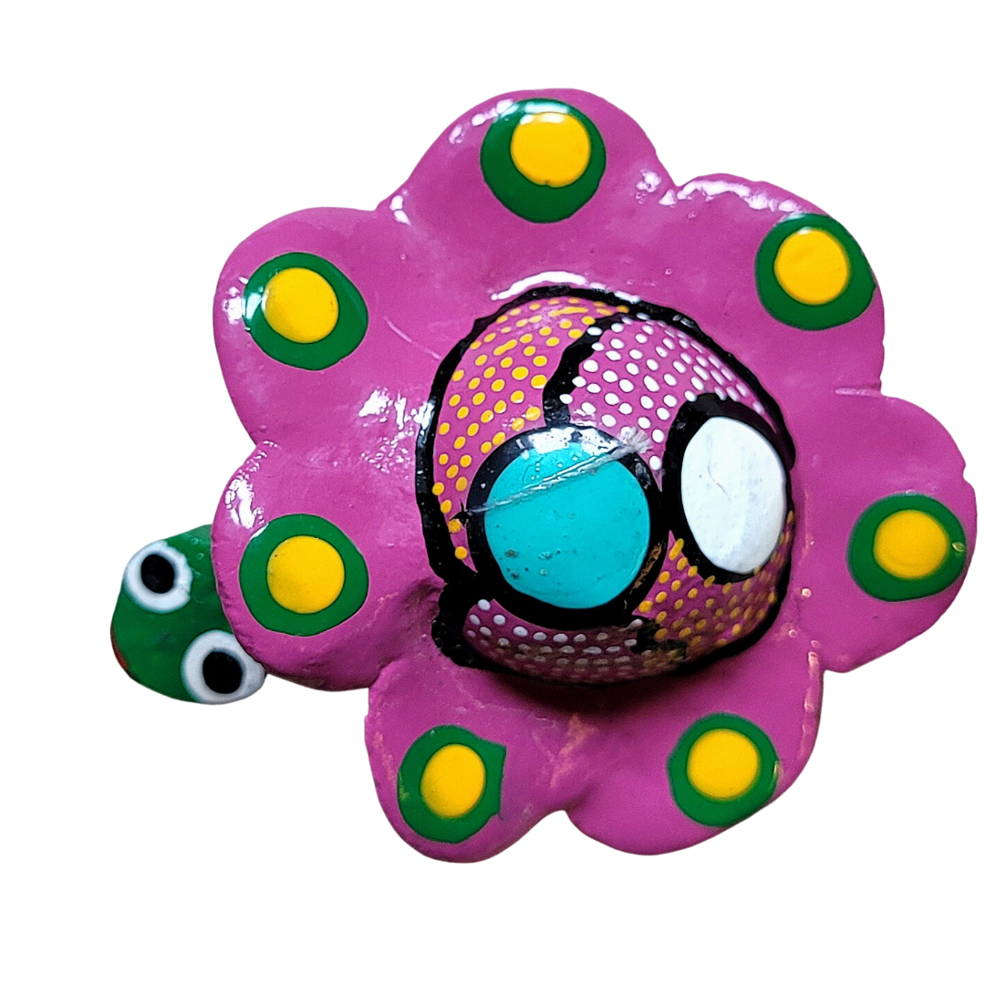Bobble-head resin water turtle figures - made by an artisan from the Peruvian Amazon - Amazon Ecology