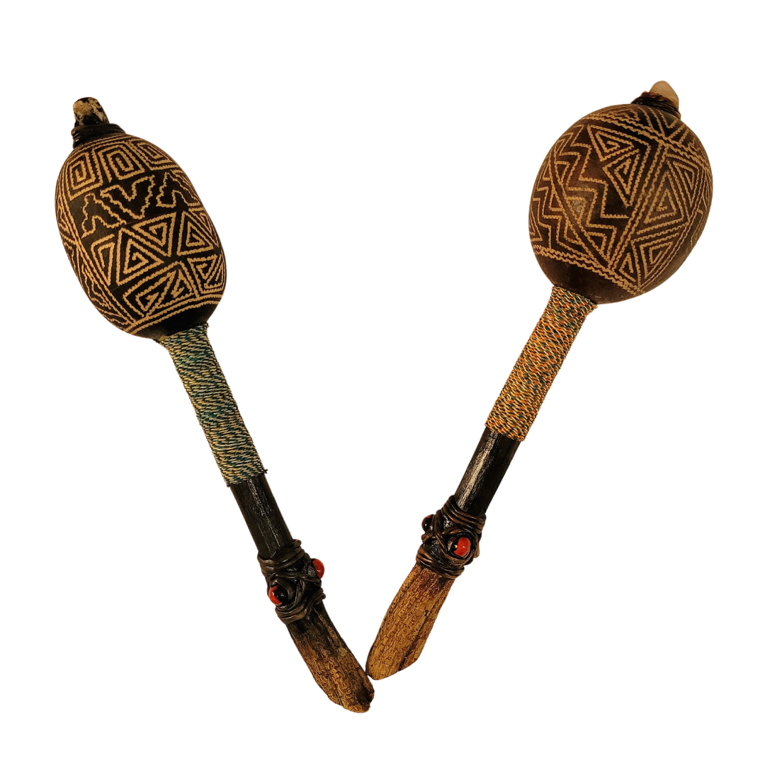 Calabash maraca with crystal carved with Kukama geometric designs - made by Peruvian Amazon artisan - Amazon Ecology