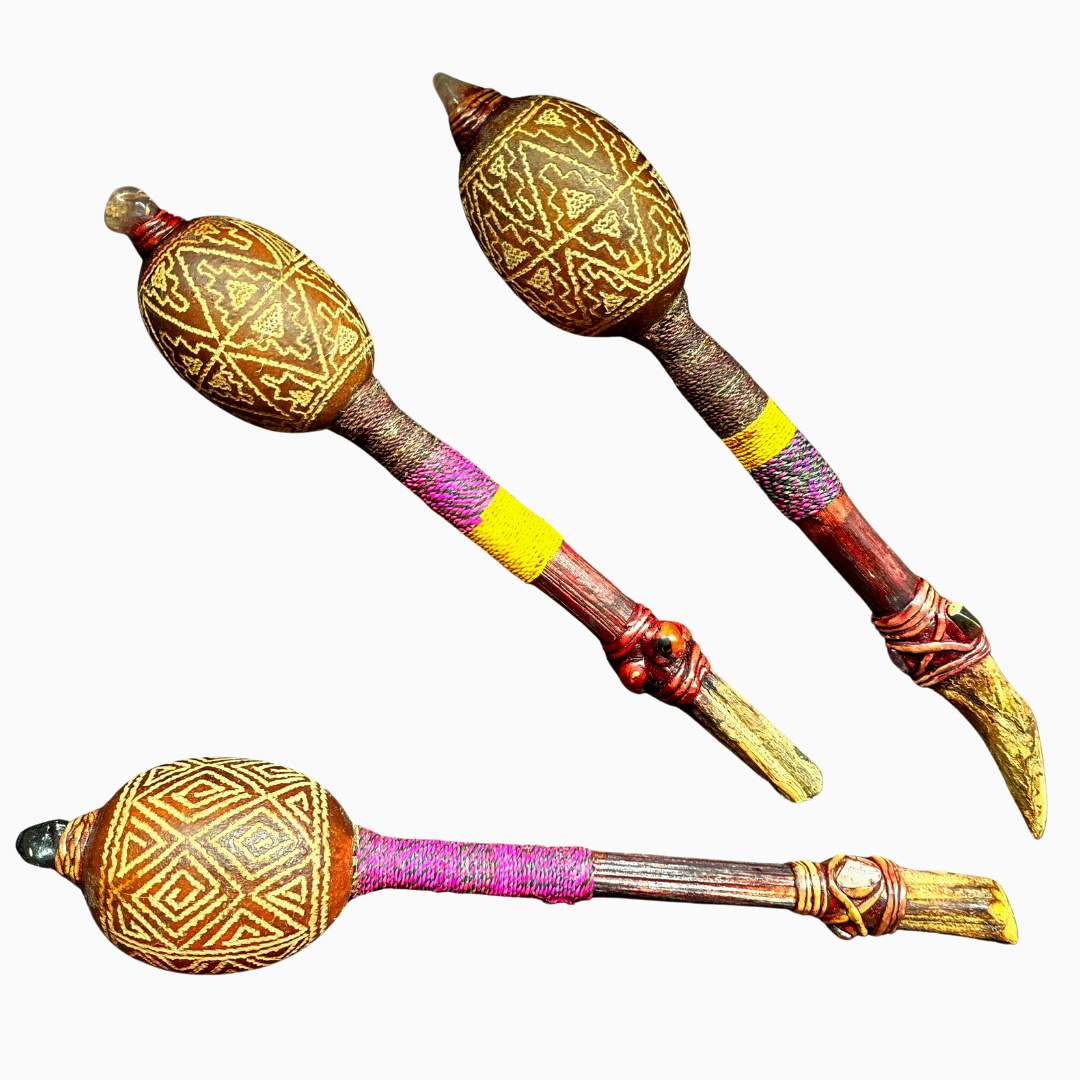 Small crystal maracas