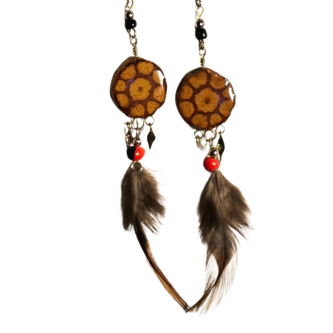 Honeycomb ayahuasca vine earrings - made by Peruvian Amazon artisan - Amazon Ecology