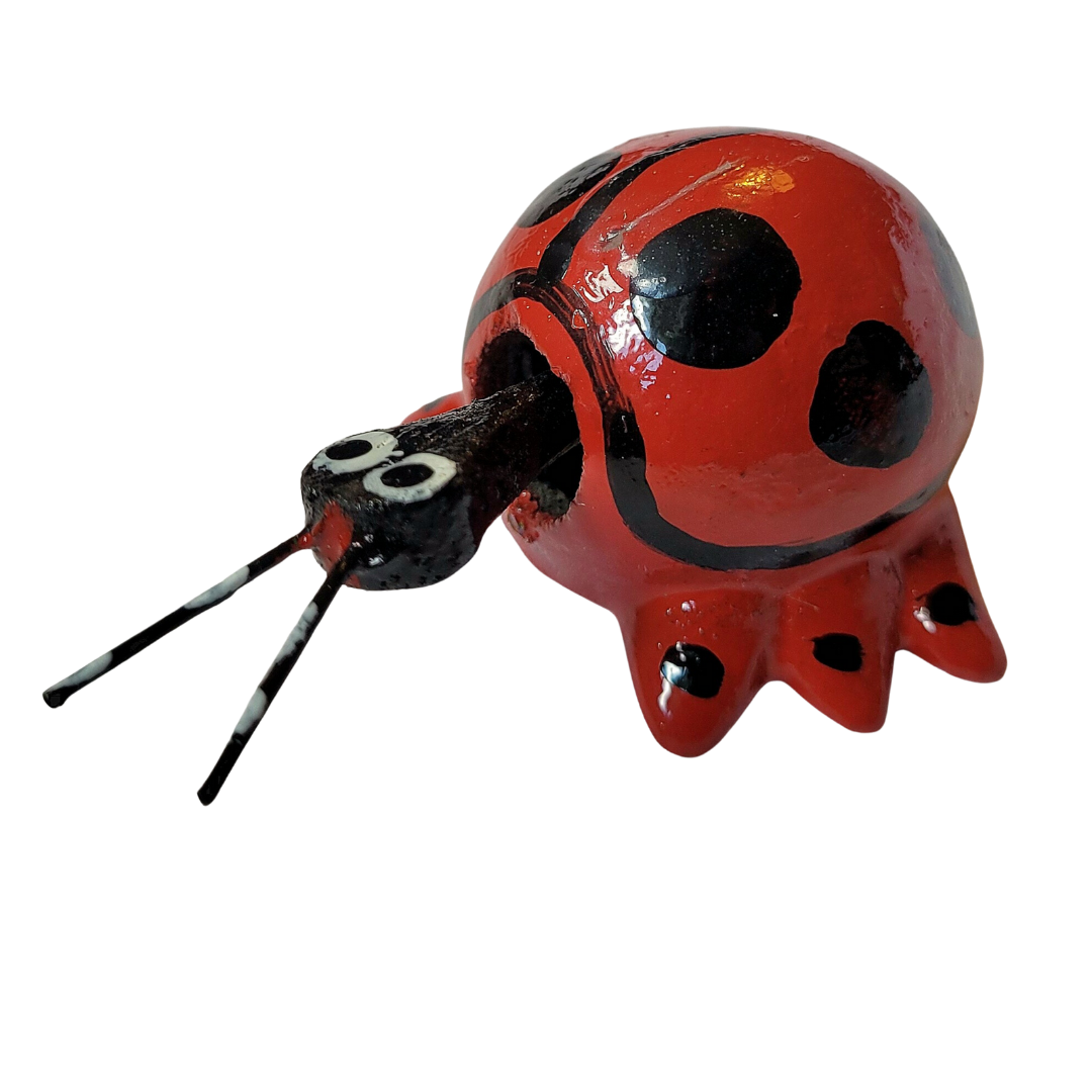 Bobble-head resin lady-bugs - Amazon Ecology