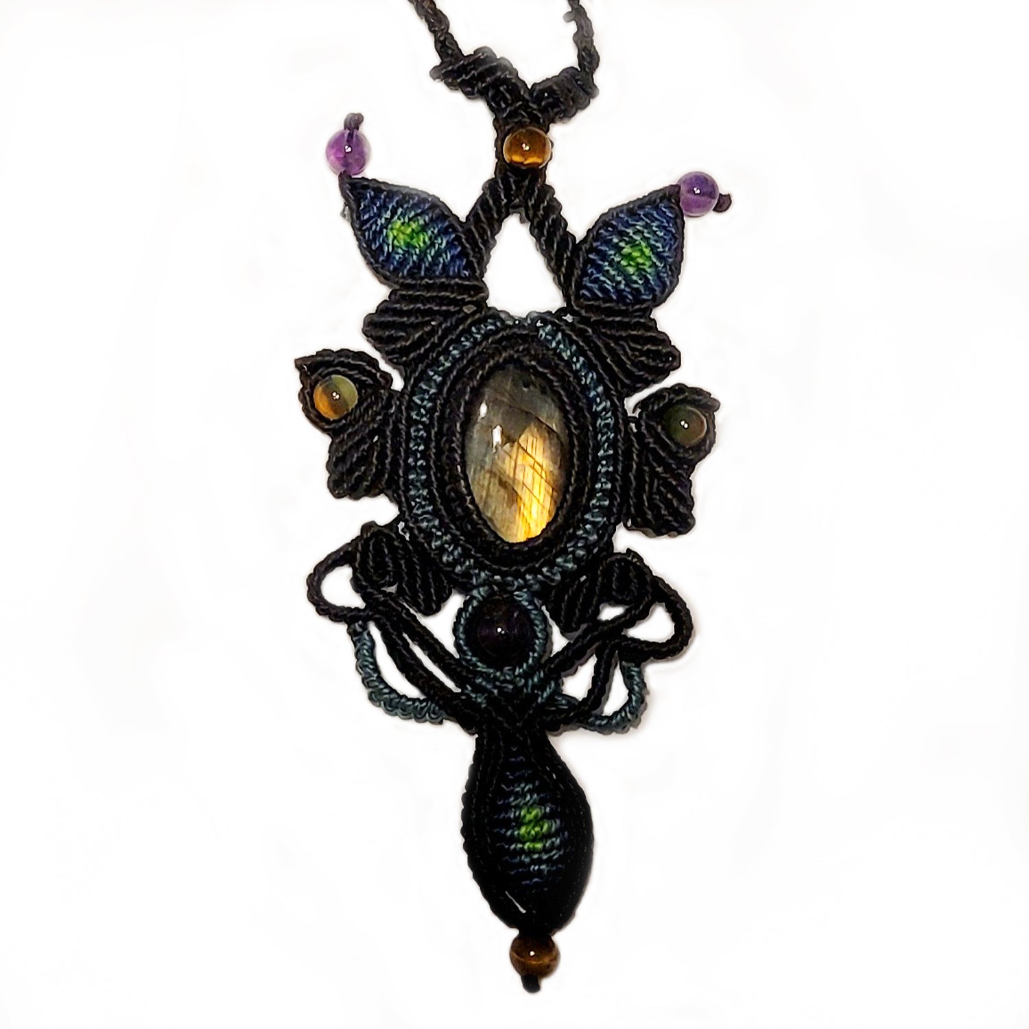 Fancy labradorite stone macrame necklace from the Peruvian Amazon - Amazon Ecology