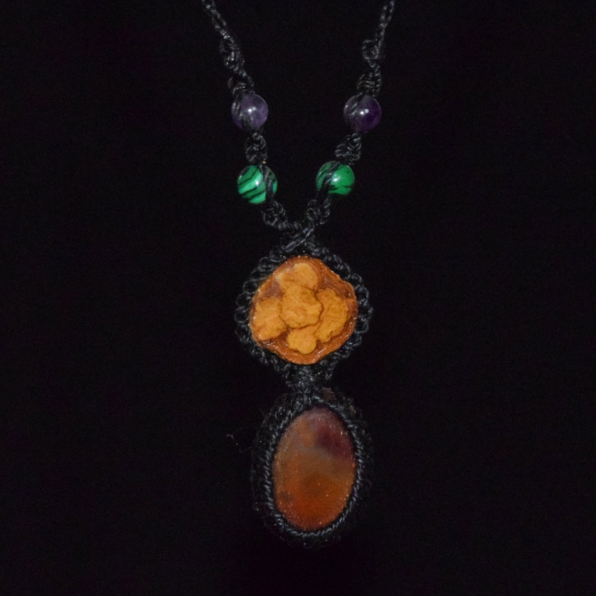 Ayahuasca vine and orange agate macrame necklace - Amazon Ecology