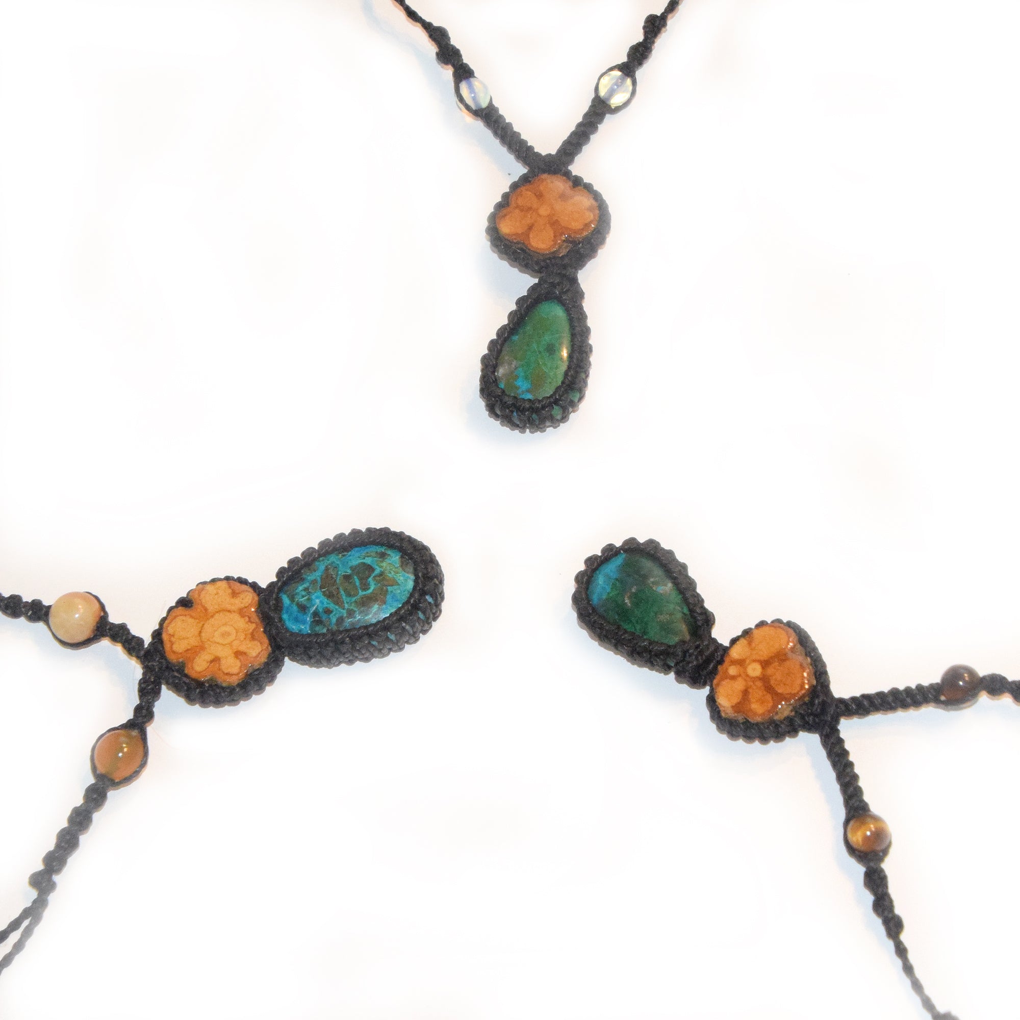Peruvian green turquoise macrame necklace - Amazon Ecology