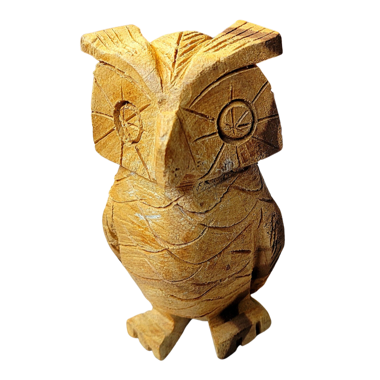 AROMATIC PALO SANTO WOOD OWL FIGURE - FAIR -TRADE - CARVED BY PERUVIAN AMAZON ARTISAN
