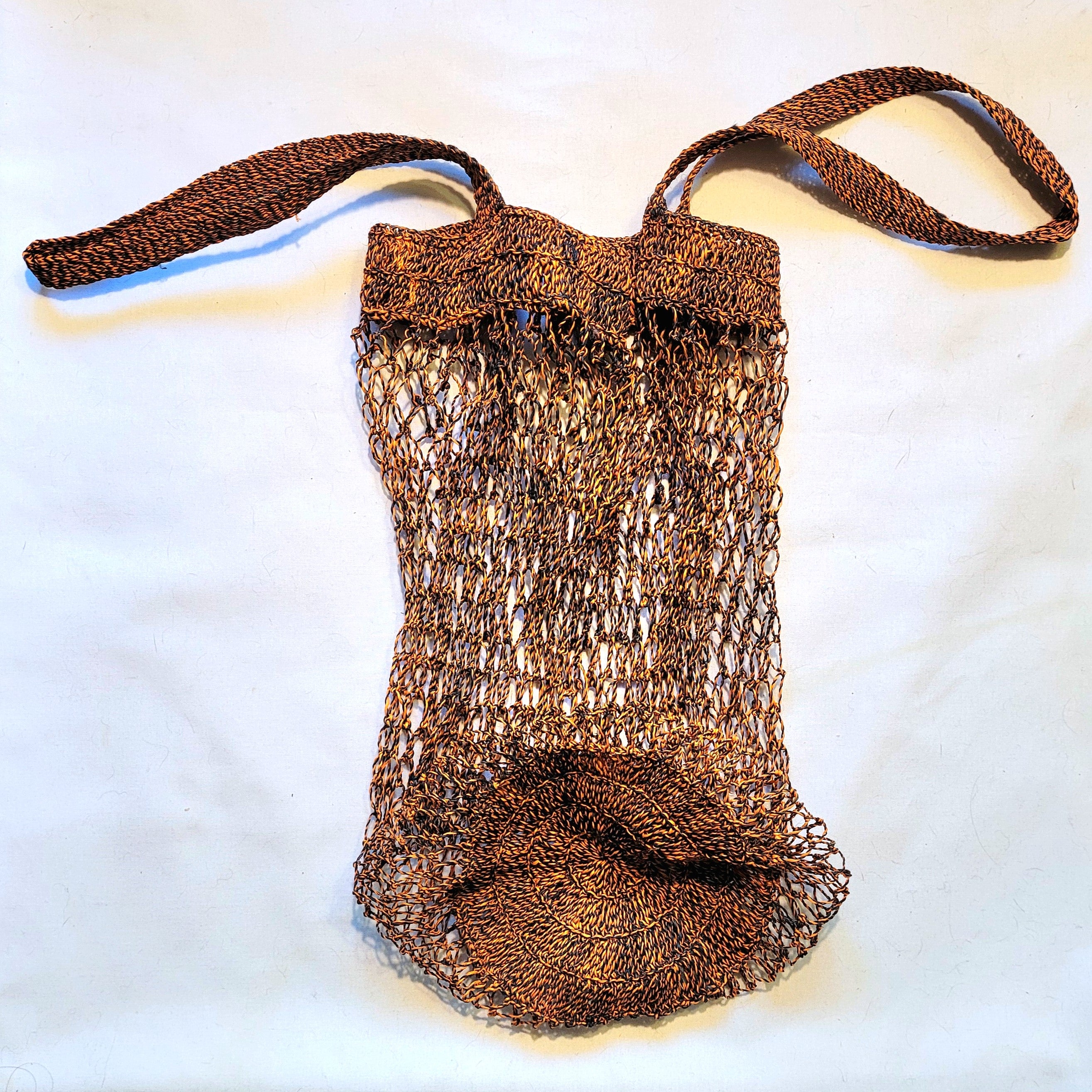Two-handled round bottom fair trade chambira market bags made by Peruvian Amazon artisan - Amazon Ecology
