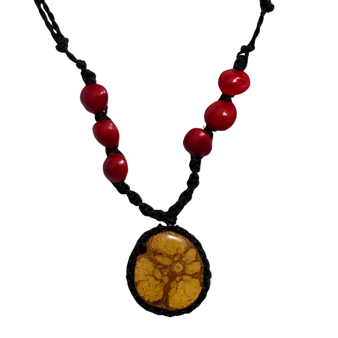 Ayahuasca vine and huayruru macrame necklace