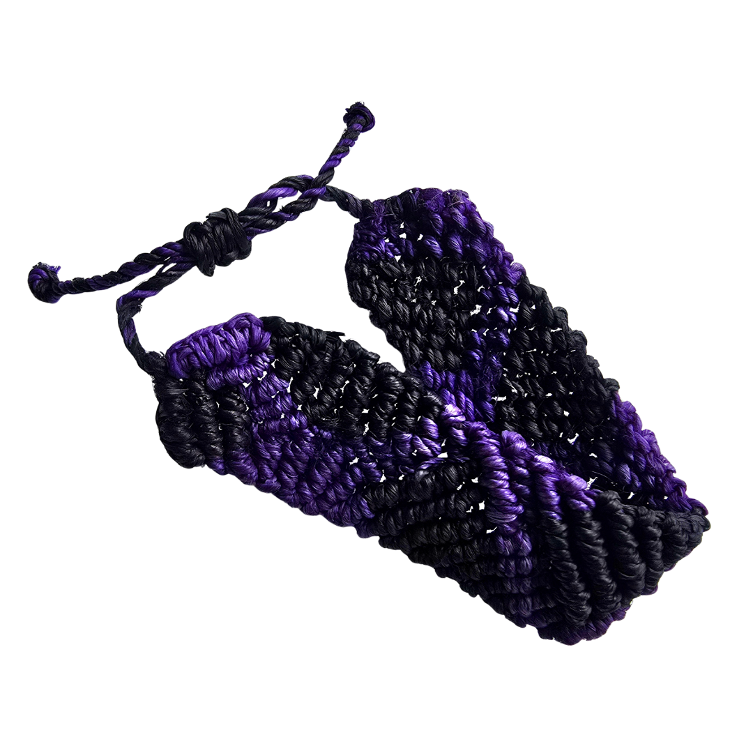 Bora native pattern chambira palm fiber bracelets - Amazon Ecology