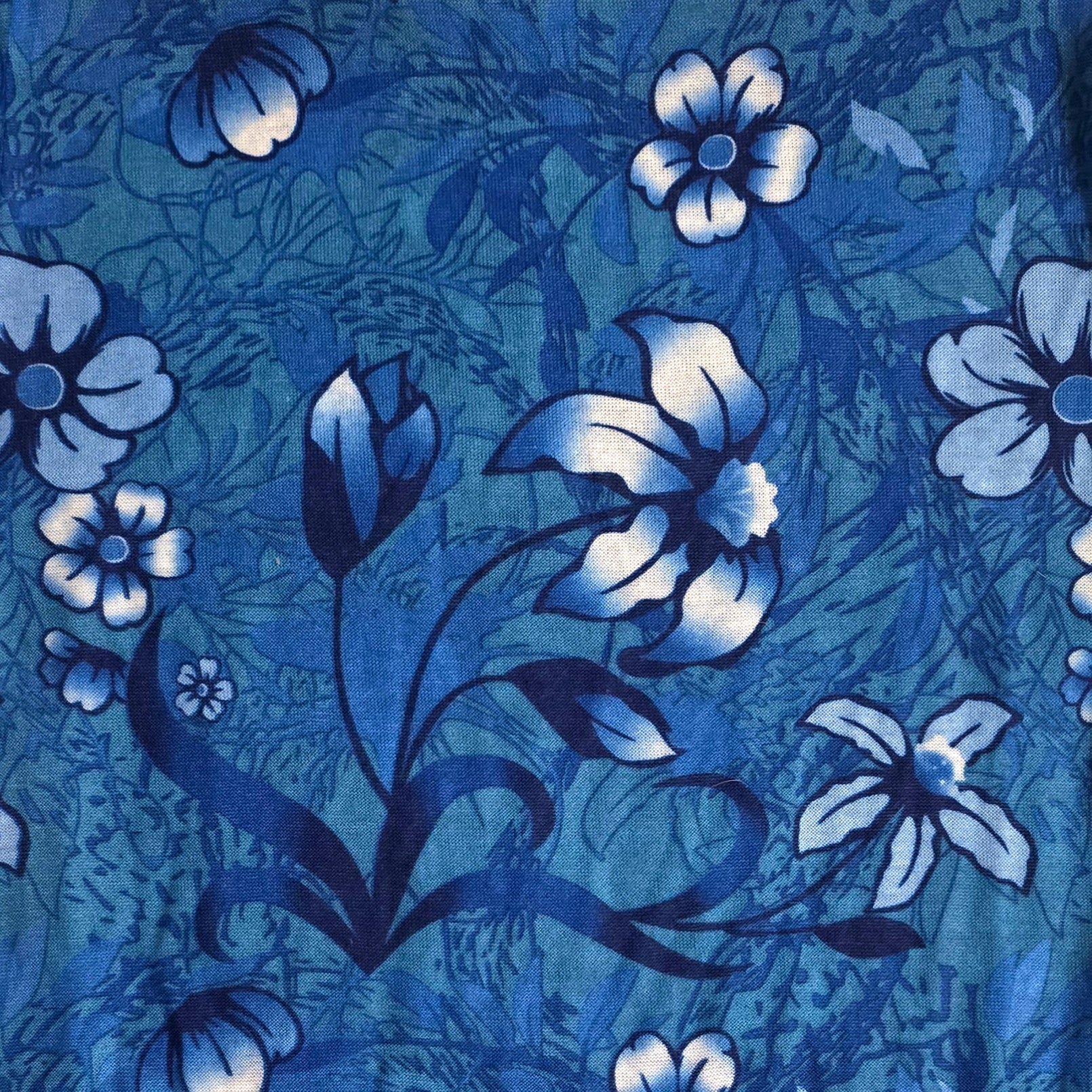 Multi-colored stretch nylon neck gaitors - Amazon Ecology