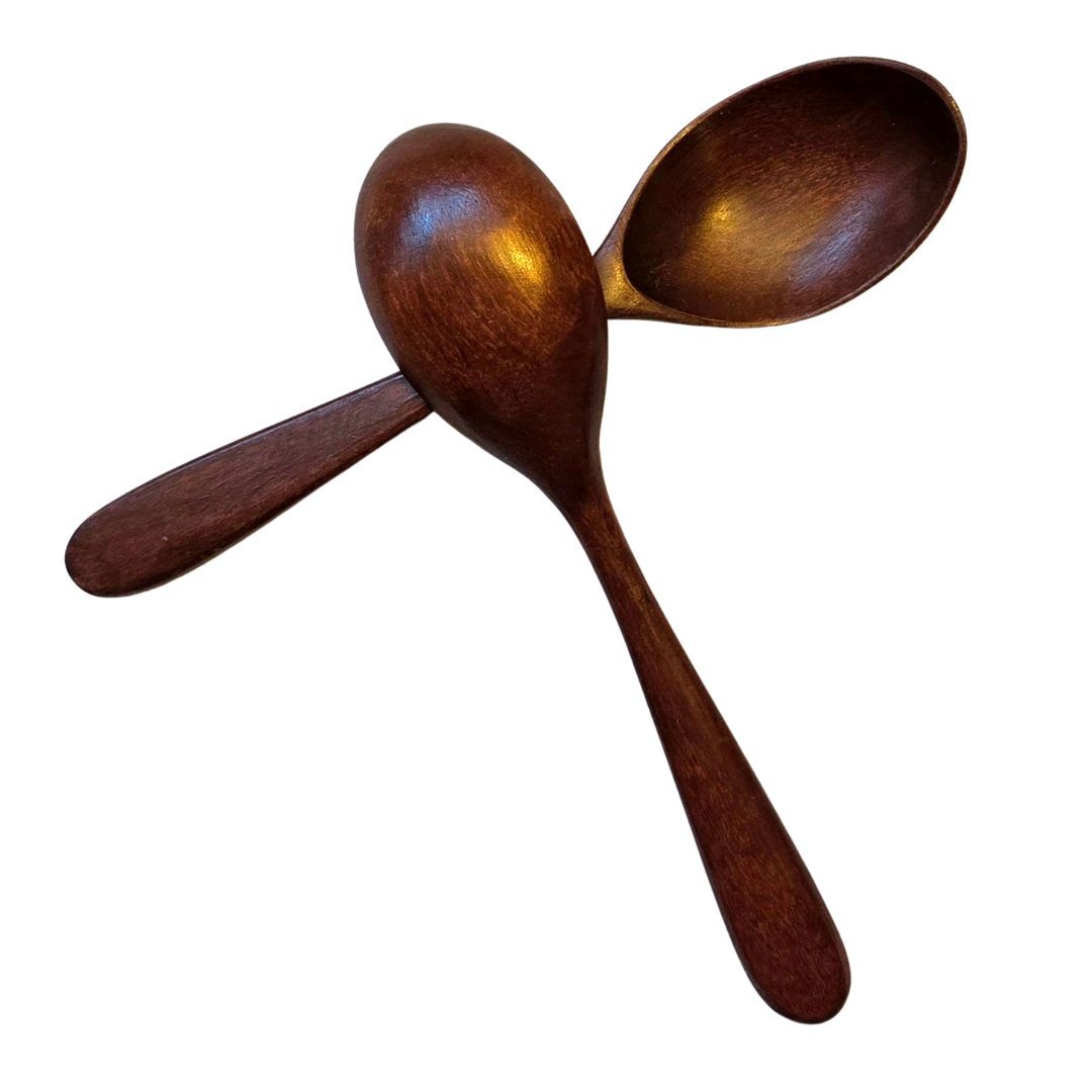 Palo sangre and pona palm wood utensils - hand made by Peruvian Amazon artisan - Amazon Ecology