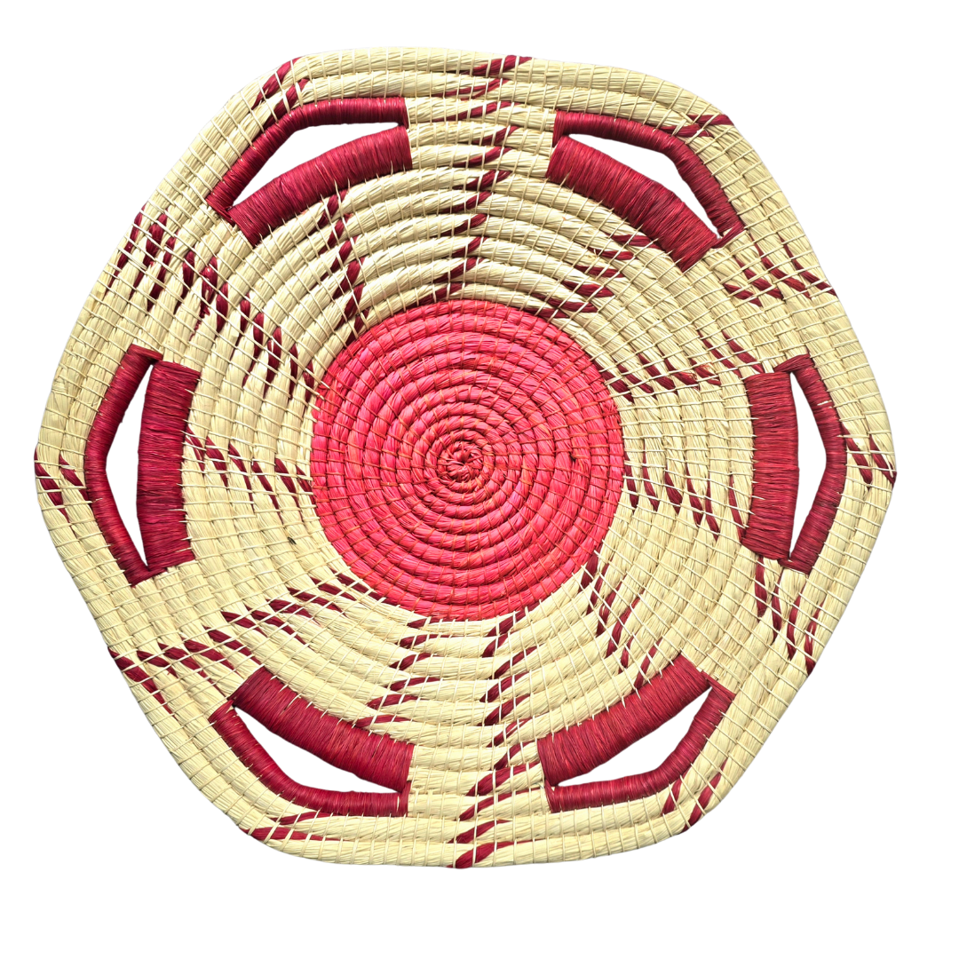 Six-sided premier chambira baskets with solid color center - made by artisans from the Peruvian Amazon