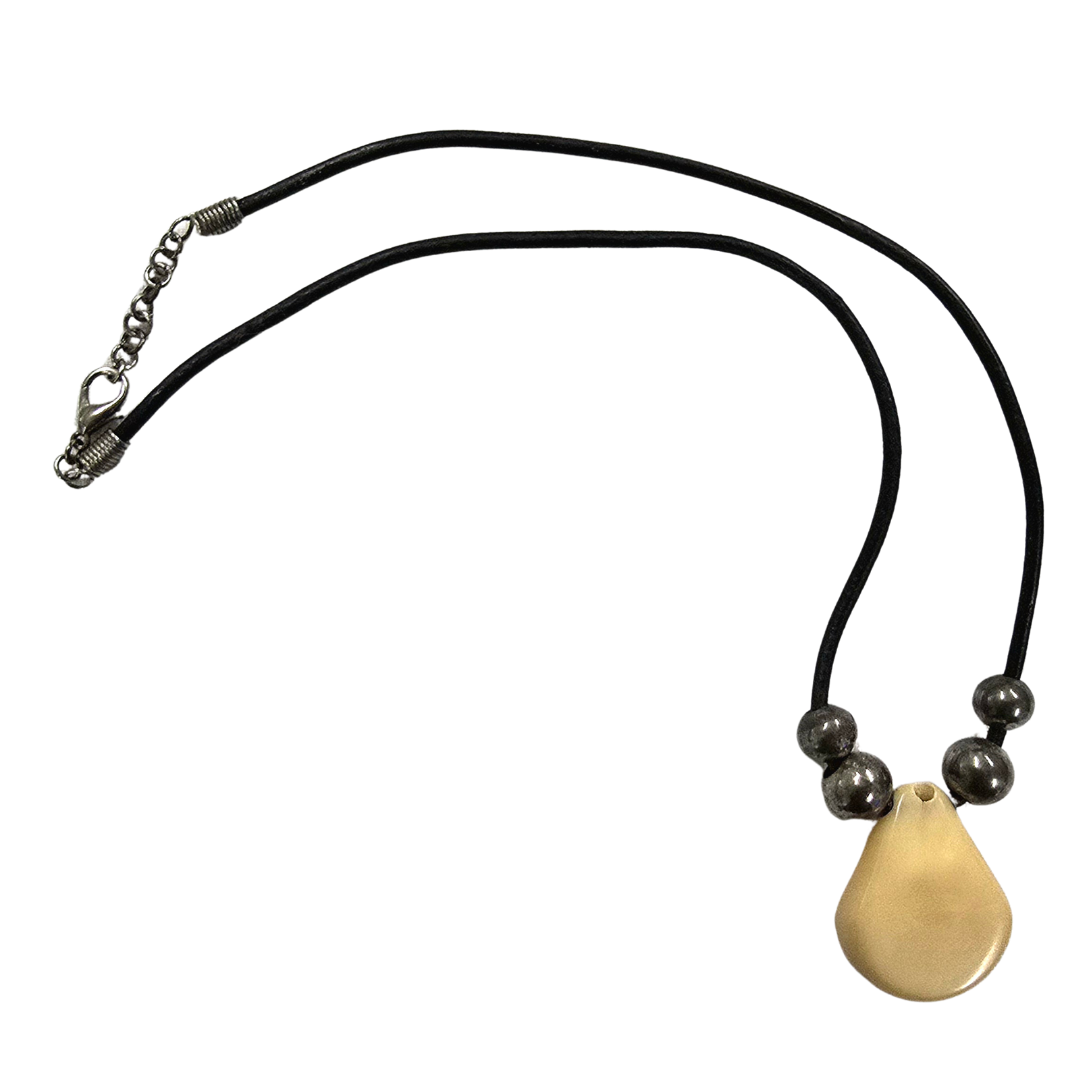 Tagua palm nut pendant necklace - made by artisan from the Peruvian Amazon - Amazon Ecology