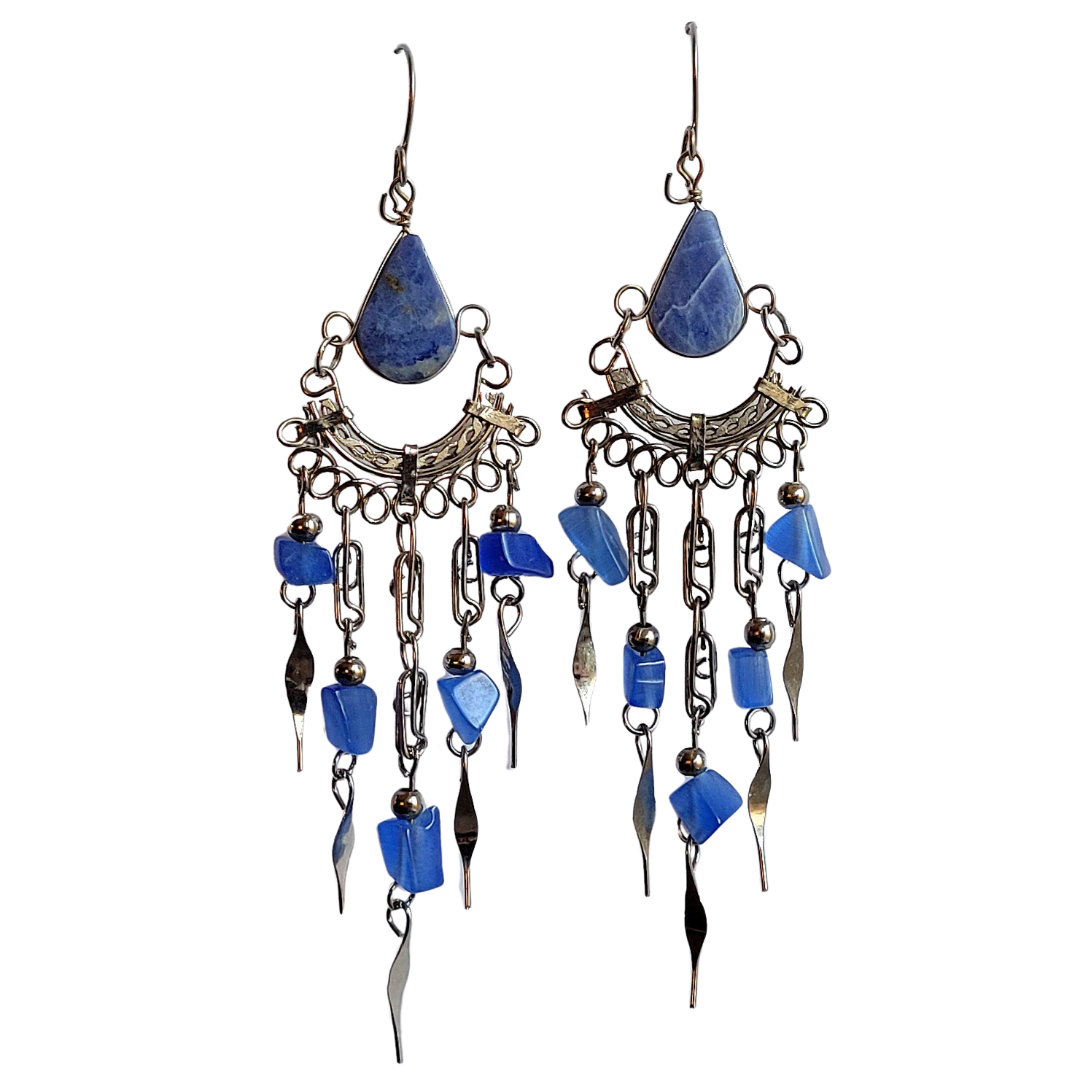 Stone and alpaca silver earrings - made by Peruvian Amazon artisans