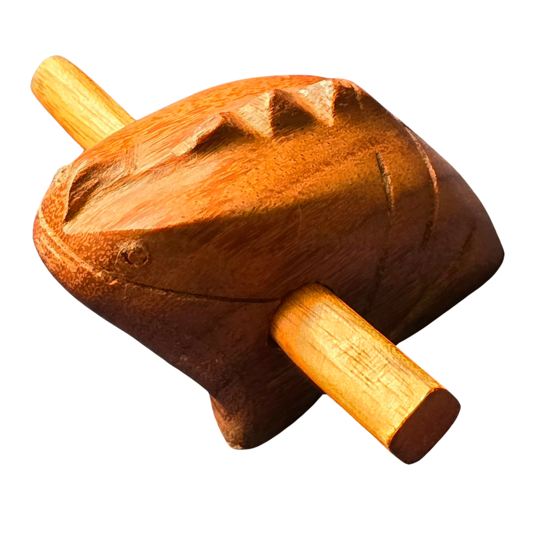 Wooden coqui frog rasp - Amazon Ecology
