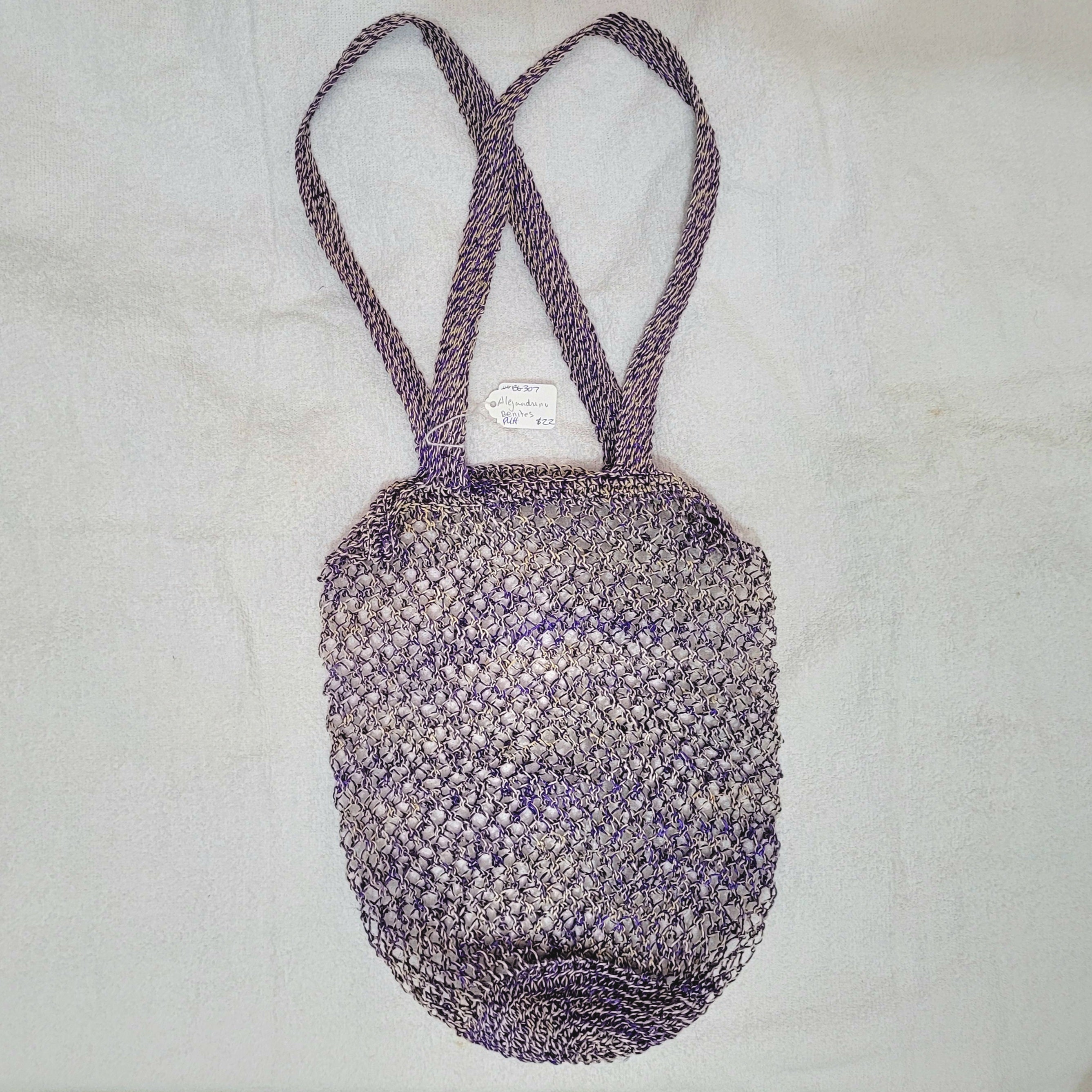 Two-handled round bottom fair trade chambira market bags made by Peruvian Amazon artisan