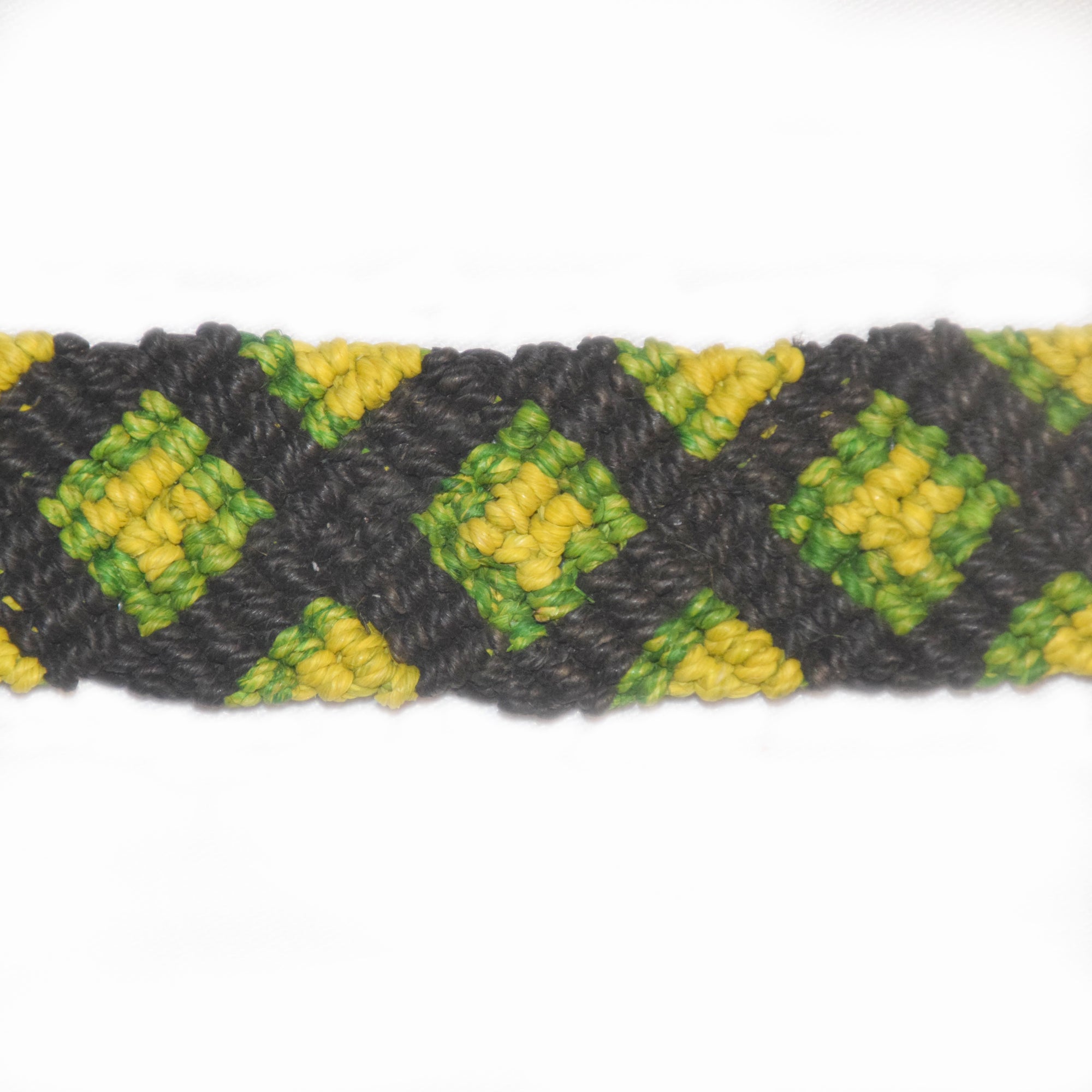 Multi-color diamond pattern chambira palm fiber bracelet