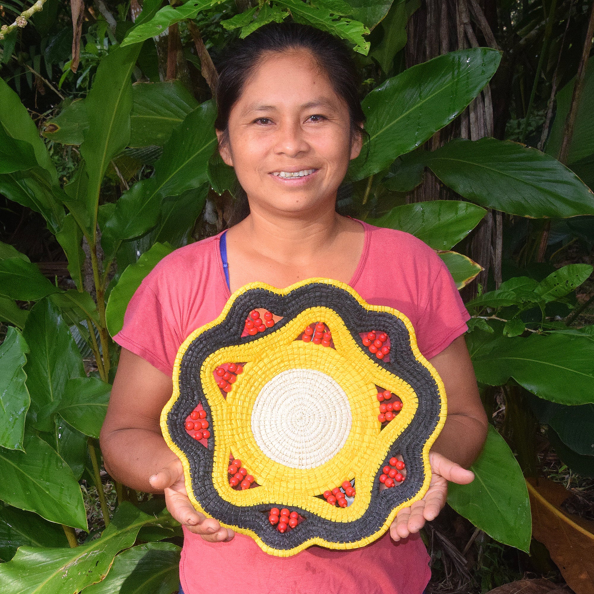 ECLIPSE AROUND SUN HANDMADE CHAMBIRA PALM FIBER BASKET - WOVEN BY ARTISAN FROM PERUVIAN AMAZON