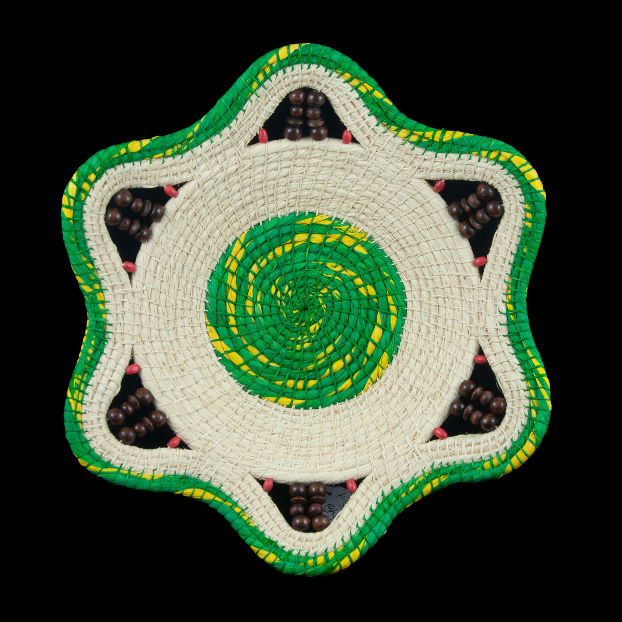GREEN AND GOLD - HANDMADE CHAMBIRA PALM FIBER BASKET - WOVEN BY ARTISAN FROM PERUVIAN AMAZON - Amazon Ecology