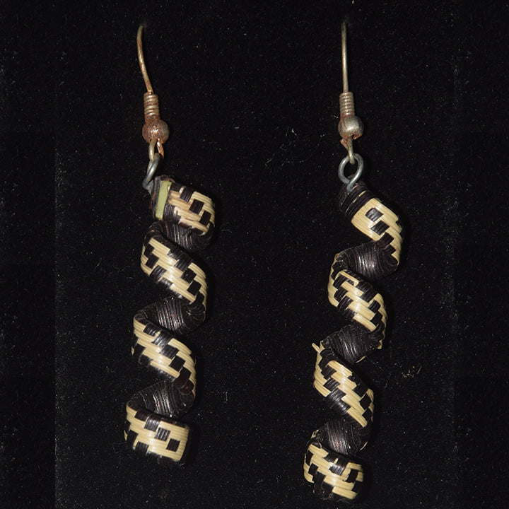 Cana Flecha Spiral Earrings - made by Peruvian Amazon artisan - Amazon Ecology
