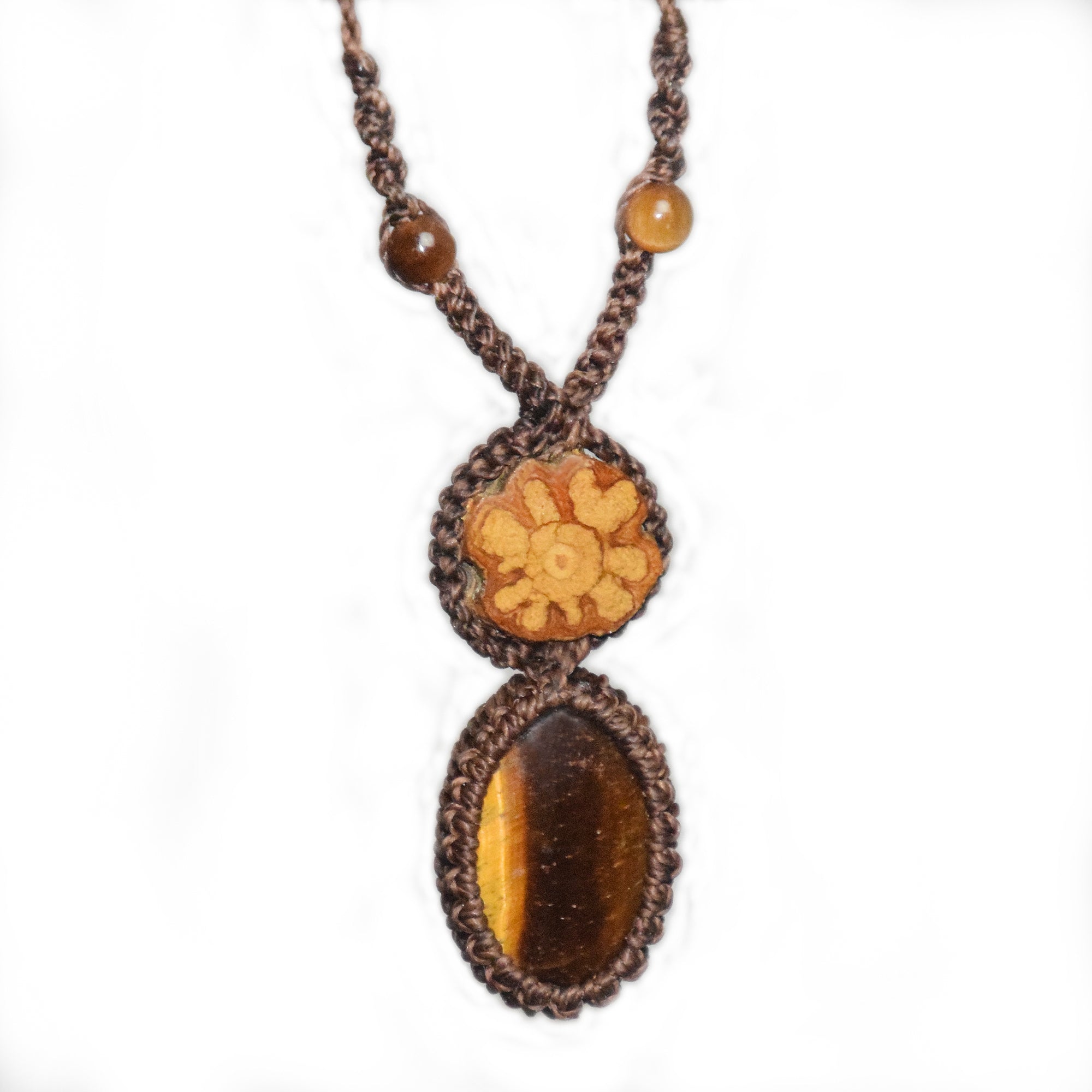 Ayahuasca vine and tiger eye macrame necklace - Amazon Ecology